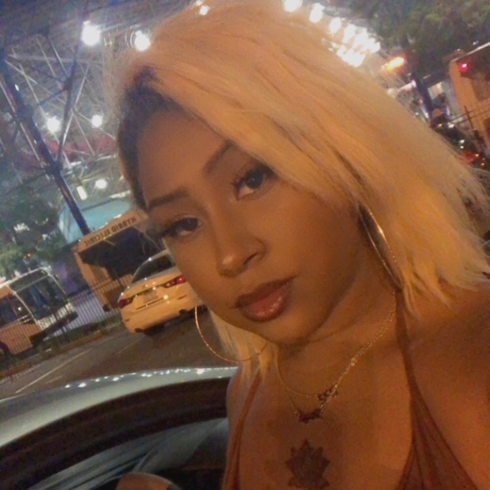 Meet your Posher, Maddi